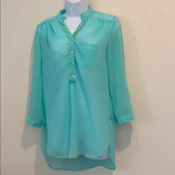 Truth Long Sleeve Roll Tab Sheer V-Neck Bouse - Picture 4 of 8